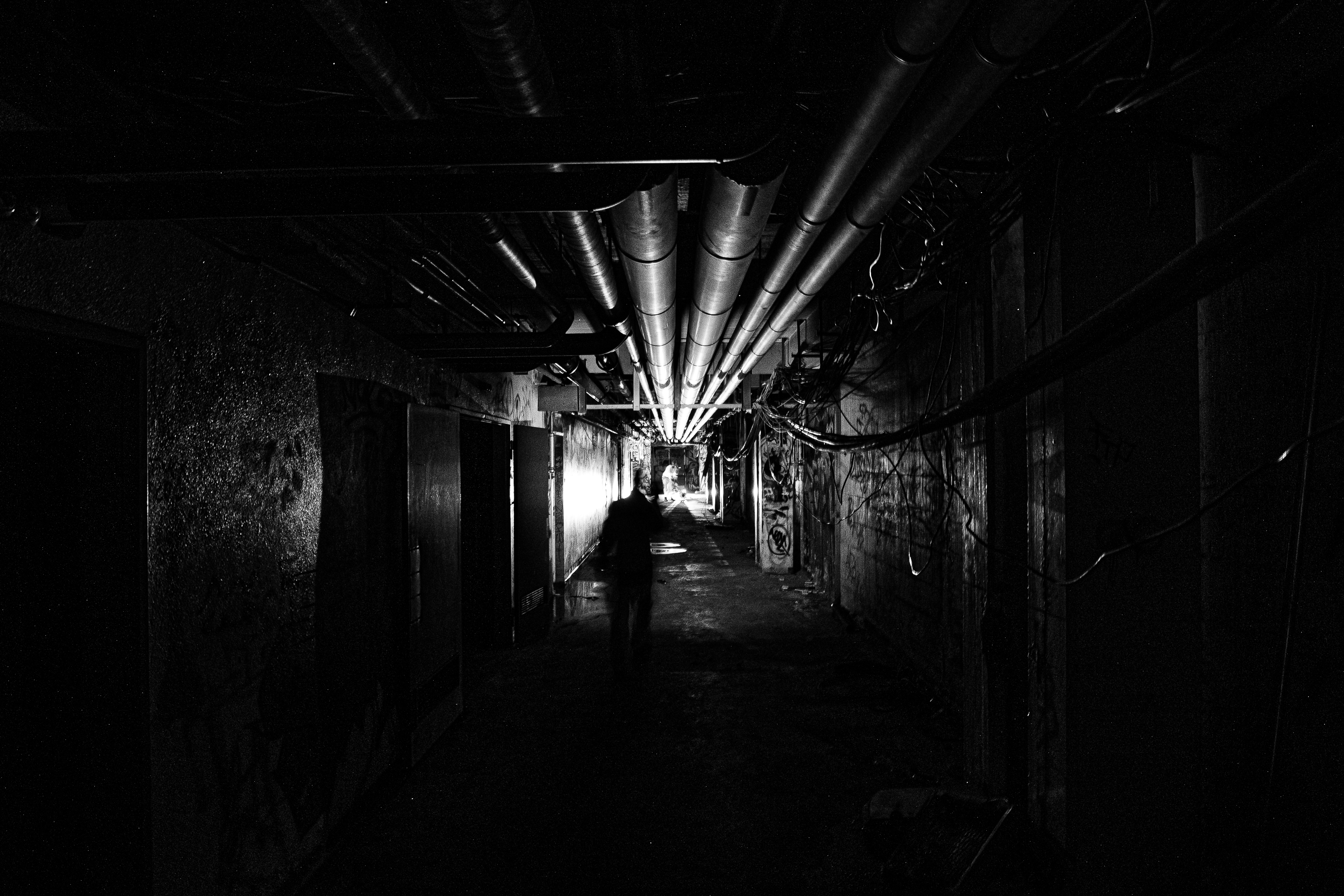 Couloir souterrain